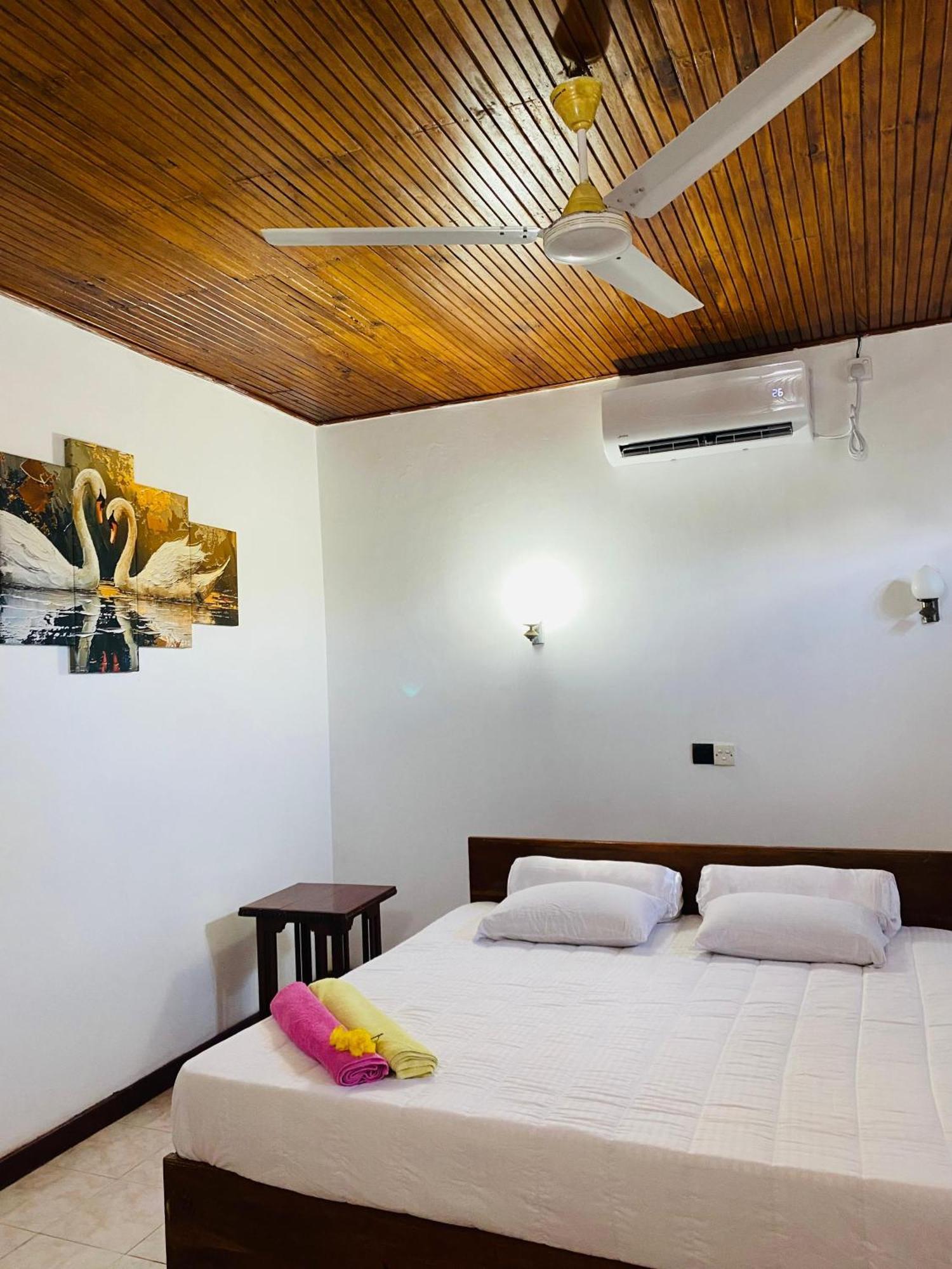 Alson Villa Hikkaduwa Exterior photo